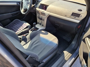 Opel Astra H Sedan 1.6 benzina 116cp EURO 4 - imagine 3