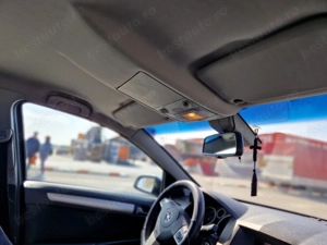 Opel Astra H Sedan 1.6 benzina 116cp EURO 4 - imagine 7