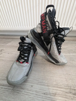 Adidasi Jordan Jumpman  - imagine 3