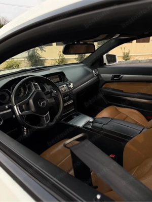 Mercedes E-Class Coupe Pachet AMG  - imagine 4