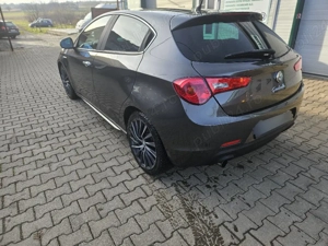 Alfa Romeo Giulietta 1.8 TBI QV - imagine 8