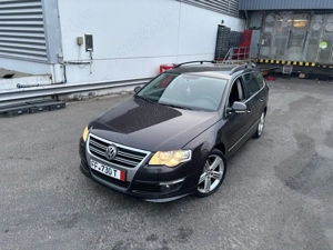 Vw Passat B6 R-line 151000 km reali 100% Xenon,Navi,Perdelute,Jante,Clima Merita vazuta.