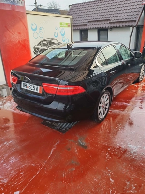 Jaguar XE 2016 cutie Manuala motor 2.0 diesel  - imagine 4