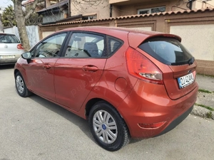 Ford Fiesta 1.3 benzină, Aer condiționat funcțional  - imagine 3