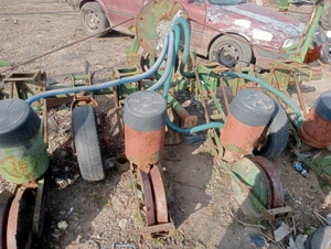 Vând semănătoare de porumb - imagine 2