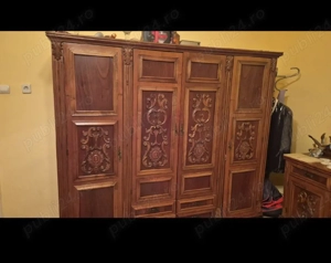 Mobila vintage lemn masiv