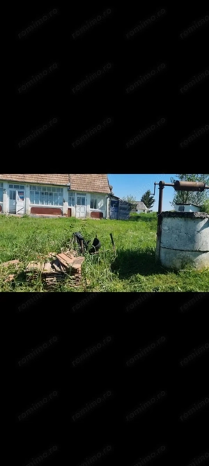Casa de vanzare suprafata teren 1700mp( 17Arii)  - imagine 2