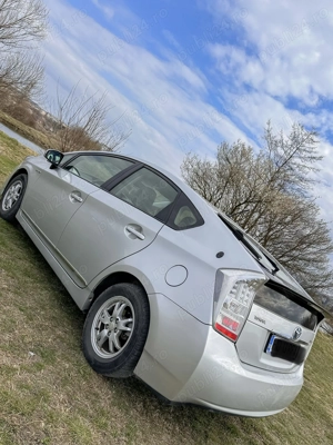 Toyota Prius 2012 - imagine 4