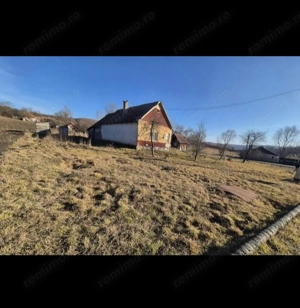 Casa de vanzare suprafata teren 1700mp( 17Arii)  - imagine 4