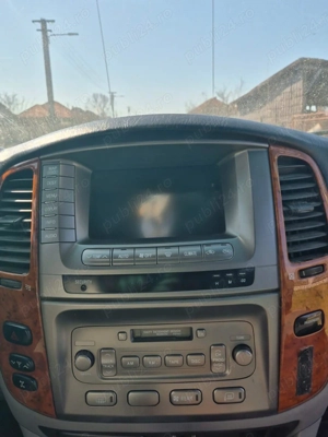 Vând Toyota Land Cruiser J100 Dedicată Vânătorilor full - imagine 9