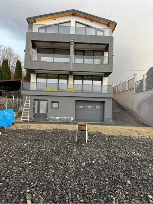 Casa Vacanta. Zona Rusu Petrosani Hunedoara  - imagine 5