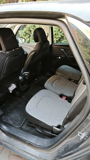 Citroen C4 Picasso  - imagine 8