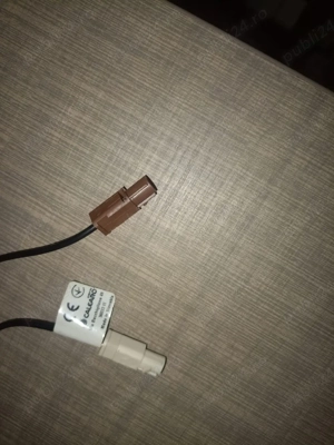 Suport antena + antena Dacia Duster 2 - imagine 4