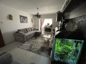 Proprietar vând apartament 2camere decomandat 