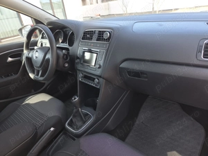 Vând VW Polo achiziționat de nou din reprezentanță (România).  UNICUL PROPRIETAR. - imagine 5