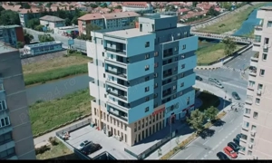 Spatiu de inchiriat 250mp Rm. Valcea Ultracentral Et. 1 acces separat