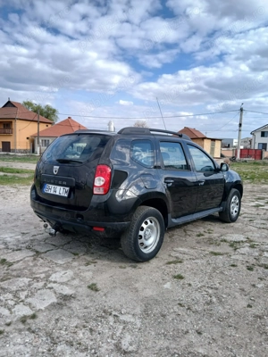 Vand schimb Dacia Duster 2010 1.5 DCI  - imagine 3
