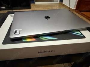 vand Macbook Pro 16 inch (placa video dedicata)