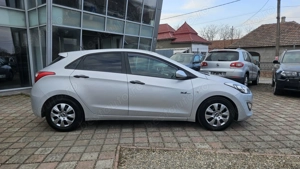 Hyundai i30  - imagine 6