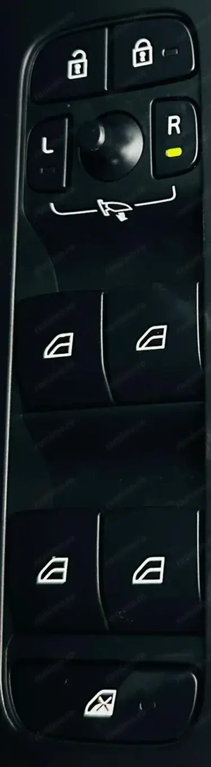 VOLVO Xc-40 - imagine 11