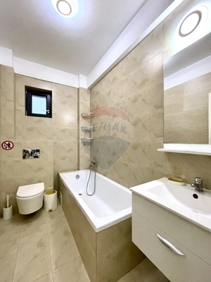 Apartament cu 2 camere de vânzare- zona Hanul cu Peste - imagine 5