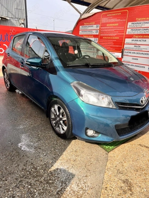 Vând Toyota Yaris 2011 preț 4000  ușor negociabil  - imagine 5