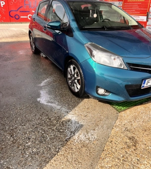 Vând Toyota Yaris 2011 preț 4000  ușor negociabil  - imagine 9