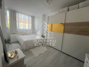 Apartament cu 3 camere, semidecomandat, renovat,  Spitalul Judetean - imagine 2