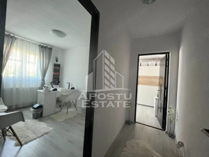 Apartament cu 3 camere, semidecomandat, renovat,  Spitalul Judetean - imagine 10