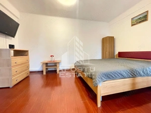 Apartament 2 camere, ultracentral - Piata Catedralei - imagine 5