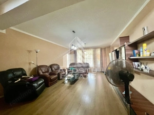 Jumatate de duplex de vanzare cu 6 camere in Mosnita Noua, Timisoara - imagine 3