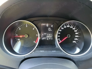 VW Polo 1,4 Tdi Euro 6 - model 2015 - imagine 9