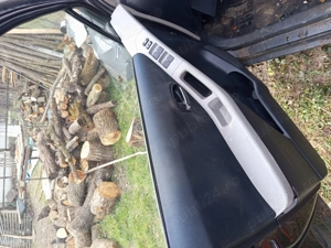 Toyota Yaris avariata - imagine 10