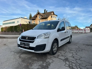Vand Peugeot  Partner 1.2 benzina , an  09 2018, euro 6 - imagine 2