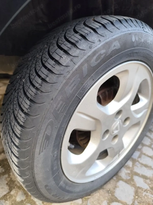 logan 2 mcv 2015  - imagine 4