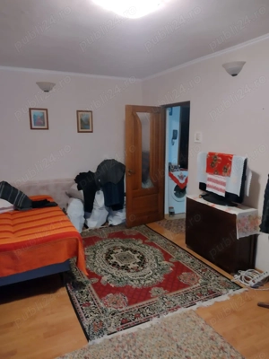 Apart 2 cam zona centrala 60 mp 8 8 - imagine 3