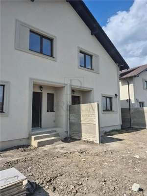 Duplex zona excelenta- langa noul LIDL - finisaje la alegere - spatii generoase - imagine 3