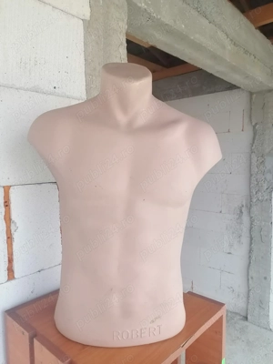 Vând busturi bărbați și femei