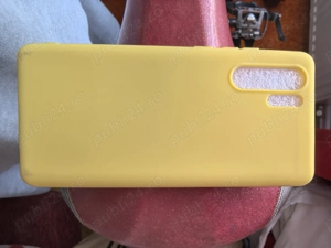 Vând husa telefon huawei p 30 