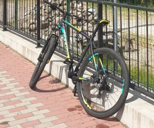 Bicicletă CROSS,garanție până în iunie 2026roți de 19,mărime XL
