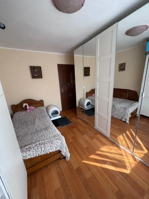 Apartament cu 3 camere decomandat + Garaj - imagine 9