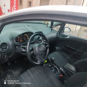 Mașină de vanzare - imagine 2