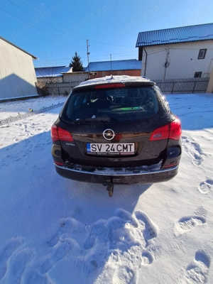 Opel Astra J, An 2014, 1.4 Benzina - imagine 6