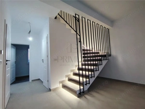 COMISION % - Duplex deosebit - asfalt - la cheie