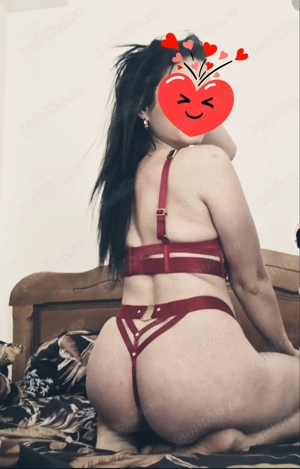 Doua fete jucăușe împreună sau separat party deplasari și show 