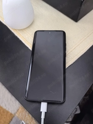 Vând huawei p 50 pro