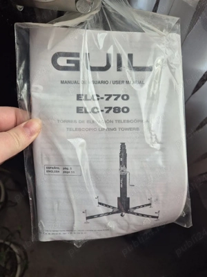 Stativ lumini 6000 de lei