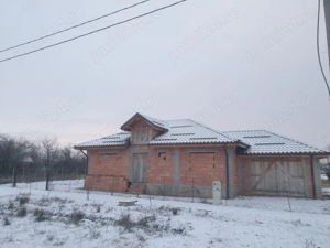 Vând casă cu parter (posibilă modificare pentru mansardă) - imagine 5