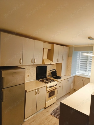 Închiriez apartament 2 camere - imagine 5