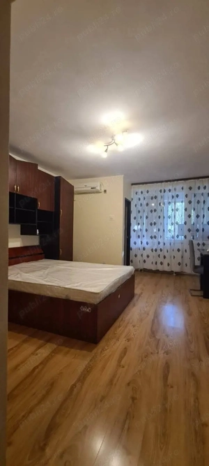 1cam maz.1 et2 mob.utilat  300euro